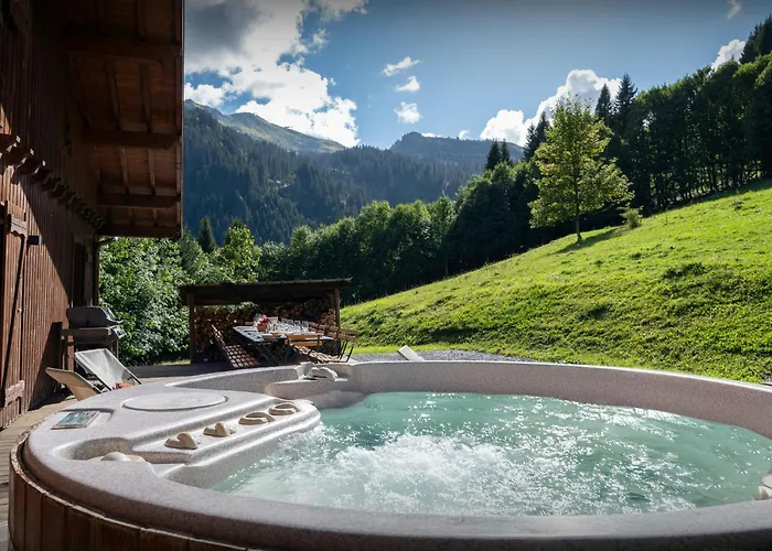 Chalet Les Pellys - Ovo Network Samoens